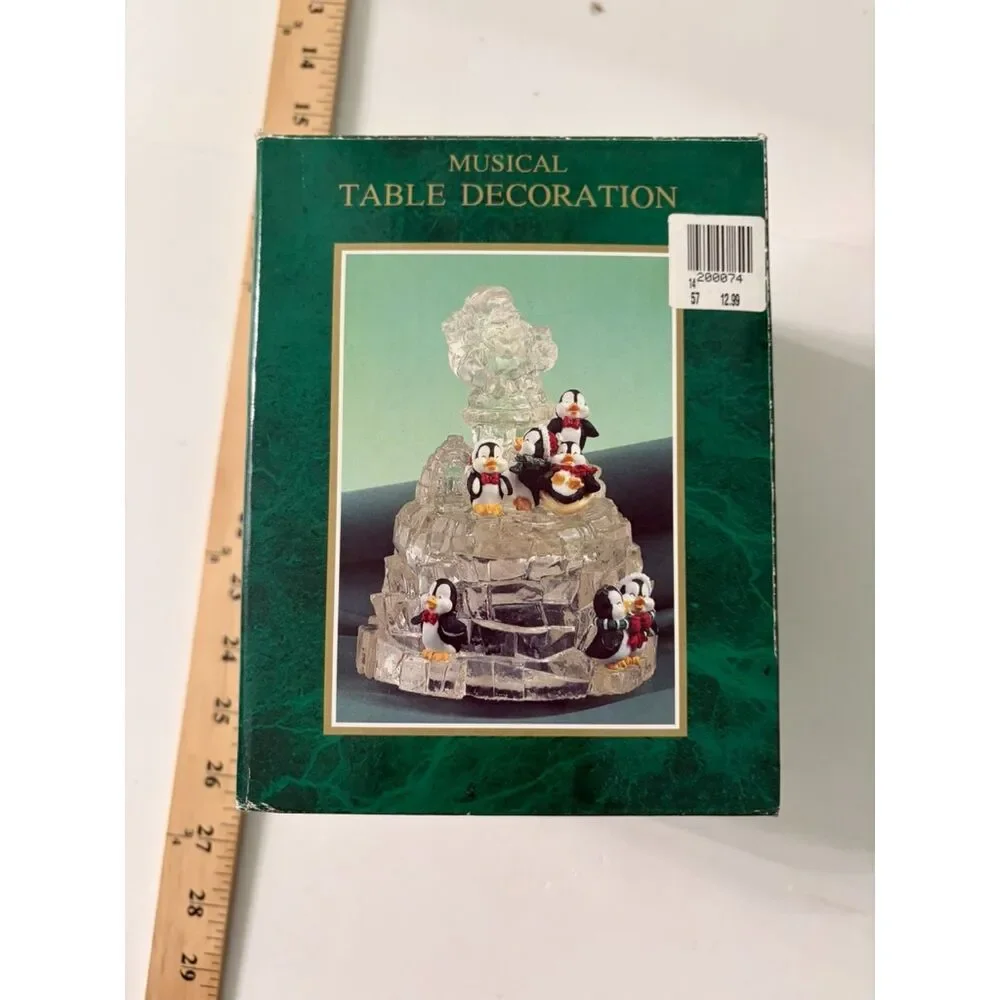 vtg Musical table decoration Party Penguins